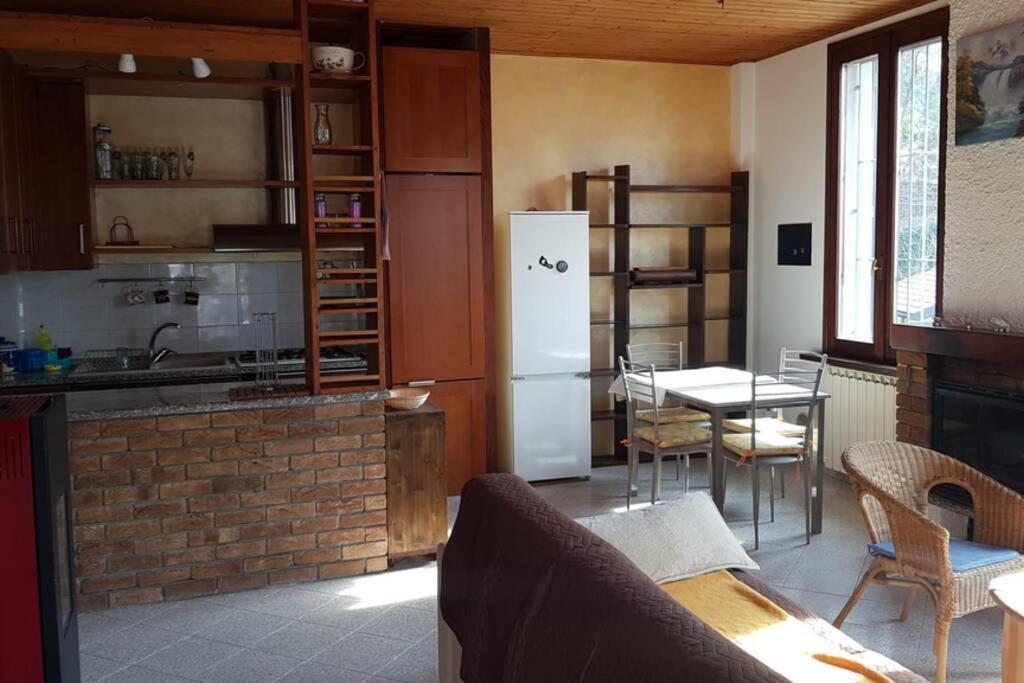 Villa Paradiso Cuasso Al Monte Екстериор снимка